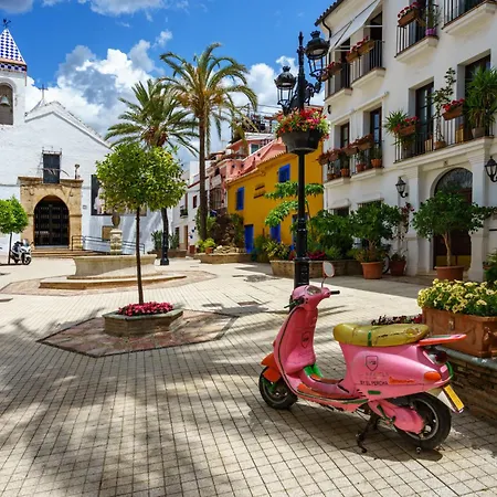 Hotel Holiday Miralgolf Guadalmina Alta By Interhome